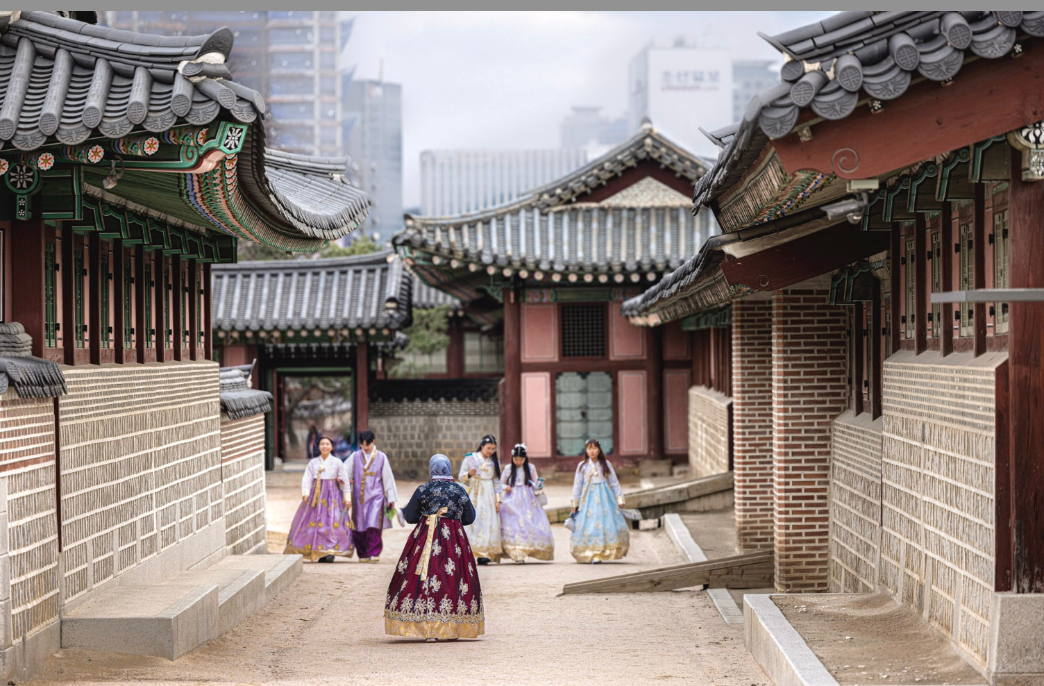 Palace Lane in Hanbok